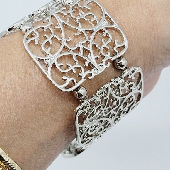 New Directions Stretch Metal Open Work Panel Bracelet SIlver Tone New On Card - Picture 2 of 8